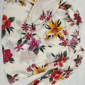 Floral Print Blouse with Red and Yellow Flowers Size Small